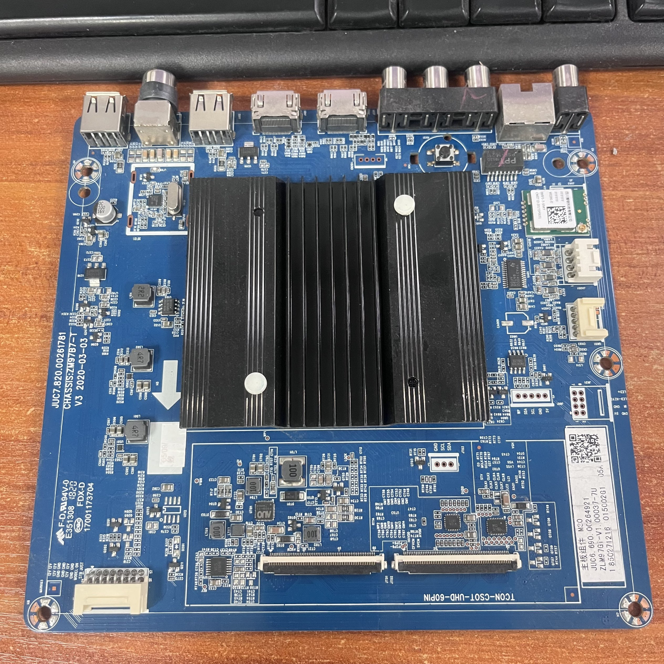 电视主板JUC7.820.00261781