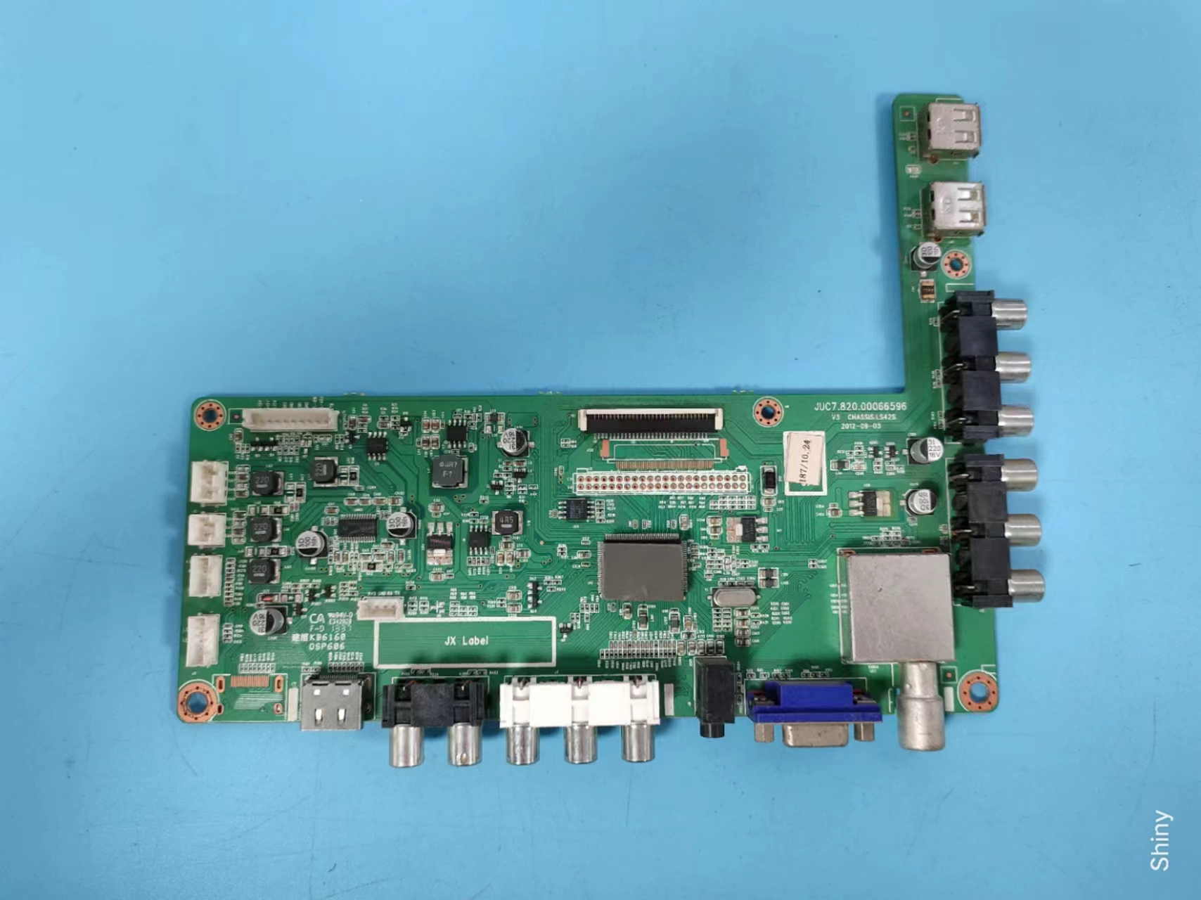 适长虹LED32/42B2100C32