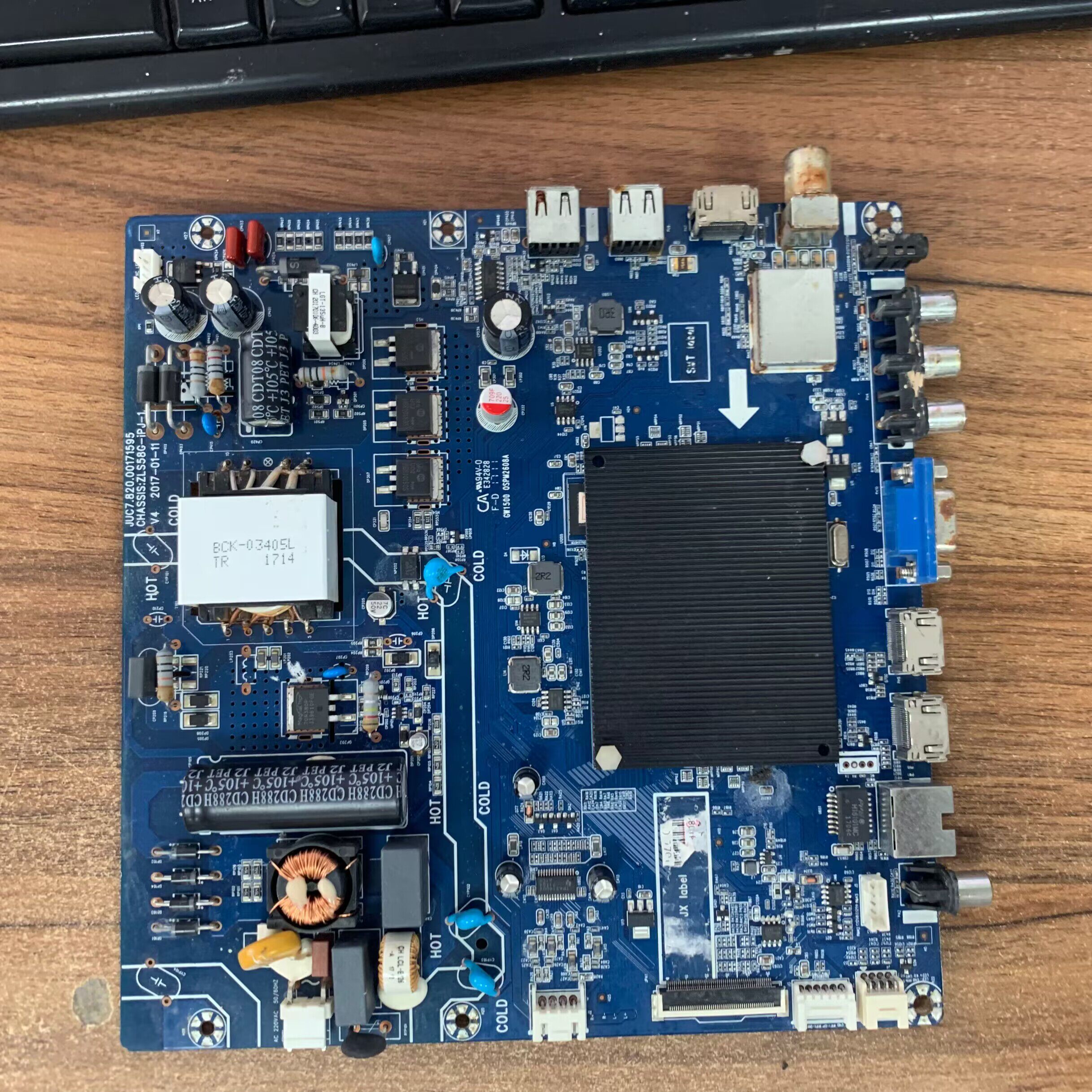 原装长虹49U3C主板0017