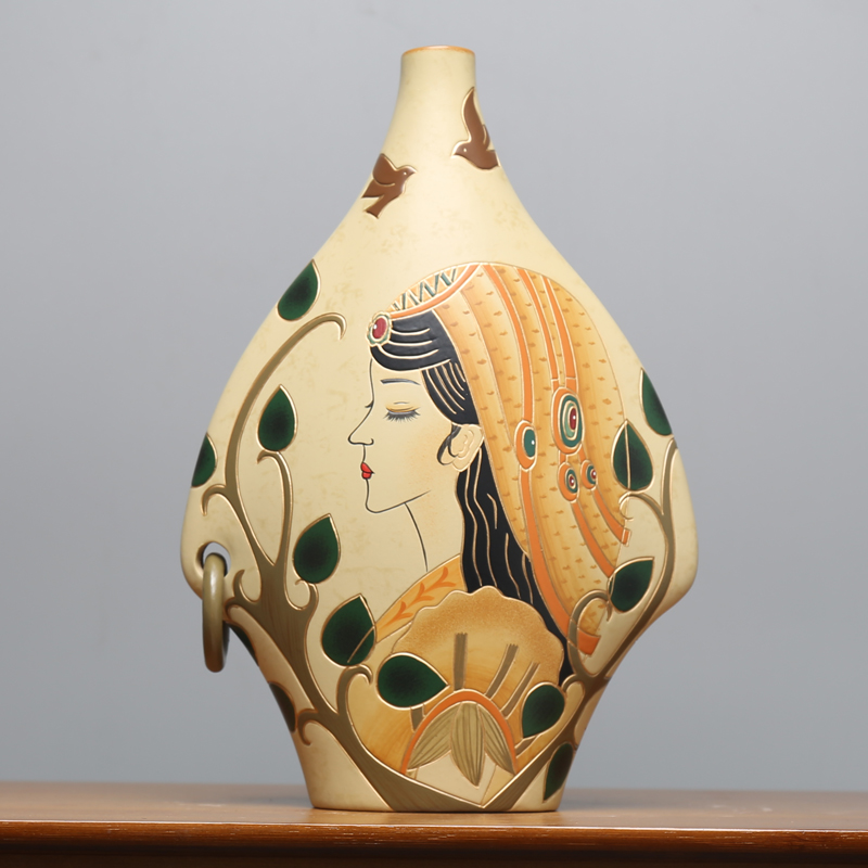 云南丽江少数民族特色纪念品手工装饰品陶瓷博古架玄关酒橱柜摆件,家居饰品,装饰摆件,淘宝优惠券,粉丝福利购,淘宝优惠卷