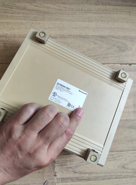 议价！霍尼韦尔网络适配器BNA1c。Q7055A1007. cbus通讯网关