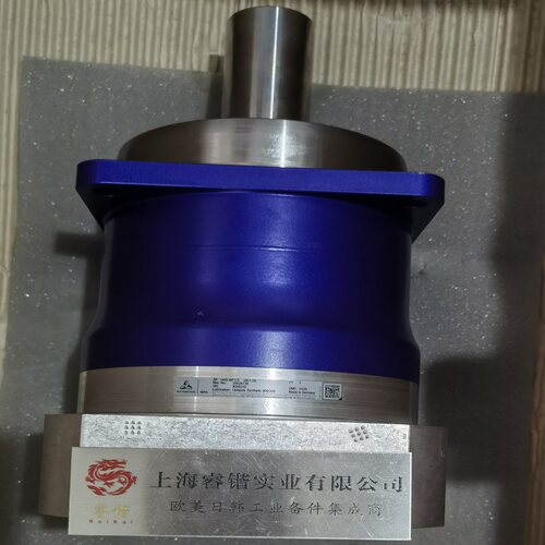 SP210S-MF2-25-0M1-2S   alpha阿尔法 减速机 德国原装进口
