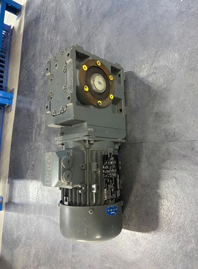 Lenze 伦茨 三相异步电动机GSS04-2M HAR 071C42减速机