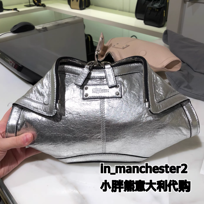 ALEXANDER MCQUEEN麦昆 经典MANTA翻折牛皮百搭手包女包宴会正品