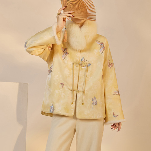 新中式盘扣水貂毛刺绣保暖棉服女