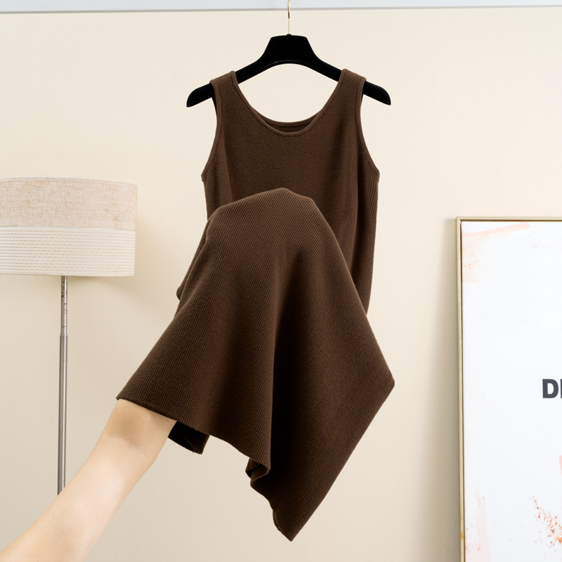 羊毛圆领针织连衣裙女