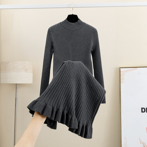 秋冬半高领羊毛长袖针织连衣裙女