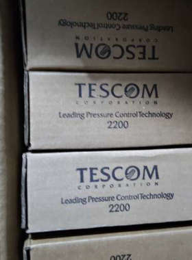 tescom  1/4卡调压阀 SG166123T俩孔[议]