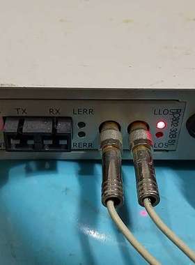 瑞斯康达RC802-30B-S1 ，能通电，其它功能未知，低【议】