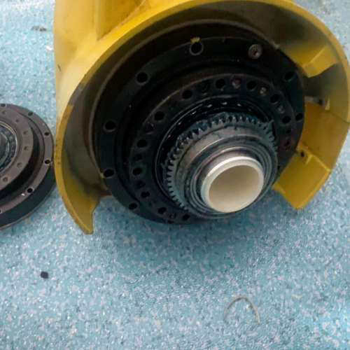 200id 4se 1-6轴减速机  功能正常 转动顺[议]