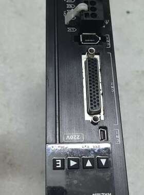 武汉久同伺服驱动器TSVC-PA010L-E02-ONE，2【议】