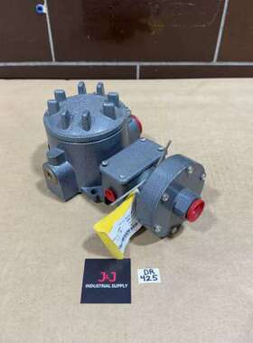 * 新 * SOR 12B3-K614-N4-B2A-WV 压力开关 2.5-45 英寸 WC 可调