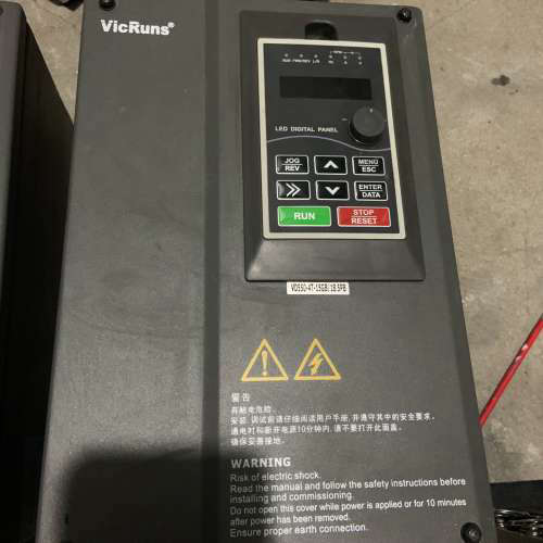 沃森变频器 VD550-4T-15GB/18.5PB 15K[议]