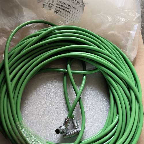 MHG1B305CLAD72ZHX20M连接线！东西所示【议】