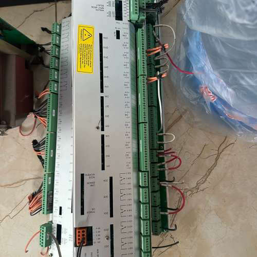 ABB IO接口板 3BHB003041R0101 UFC7[议]