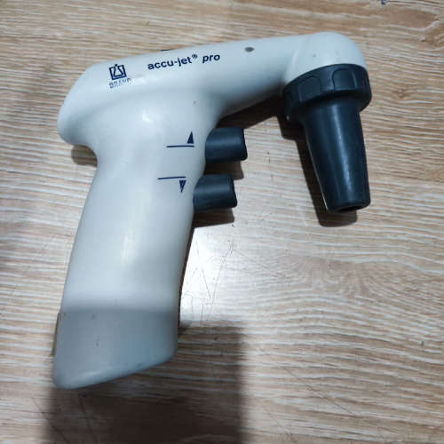 德国普兰德 accu jet  pro型电动移液管助吸器[议]