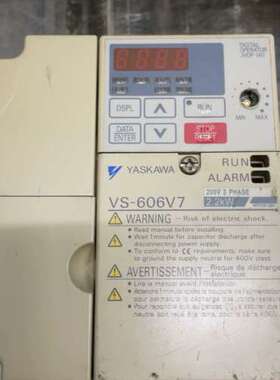 安川2.2KW变频器，CIMR-V7AT22P2，下【议】