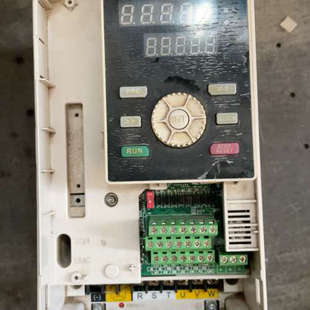 议 易驱变频器GT200 440V三相输 380 4T0022G