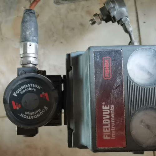 费希尔DVC5010F阀门定位器，有[议]