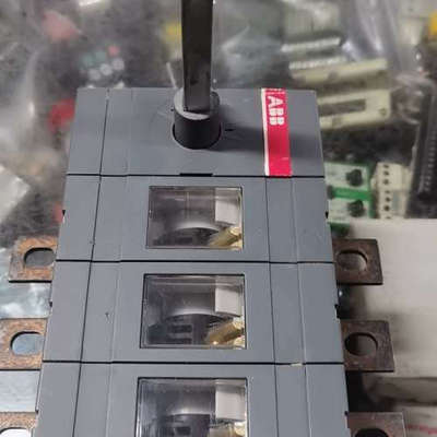 ABB隔离开关 OT400E03P 400A 三极 柜门[议]