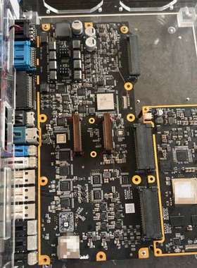 亿咖通Ecarx开发主板SPB-Cockpit-35，拆【议】