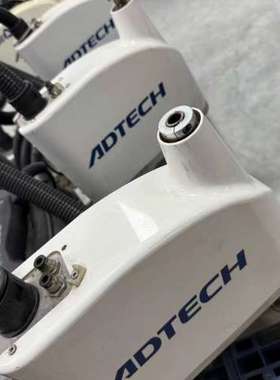 众为兴轴机器人AR4215，型号QC400A，示教器ADT【议】