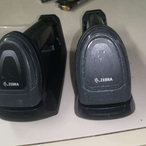 斑马ZEBRA DS8178无线维扫描枪，，带底座[议]
