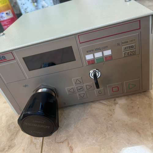 法国ATEQ F420气密测试仪，型号B259-1377，实[议]