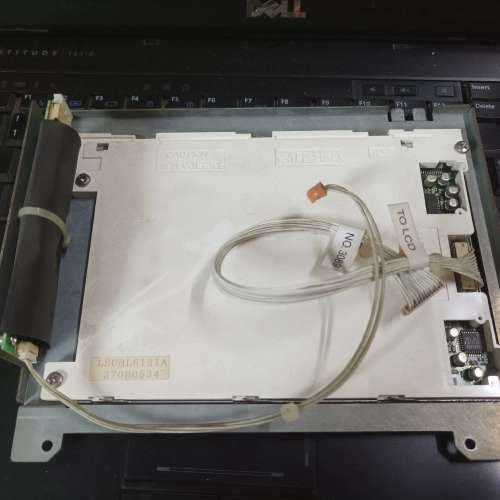 lsubl6131a显示屏，带支架和高压板 [议]