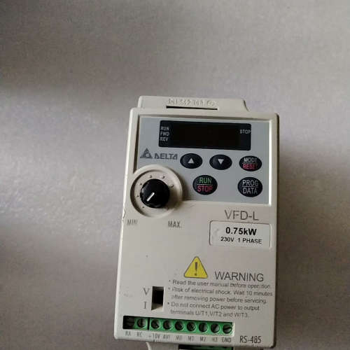 台达变频器、VFD007L21B、220V、0.75Kw、成[议]