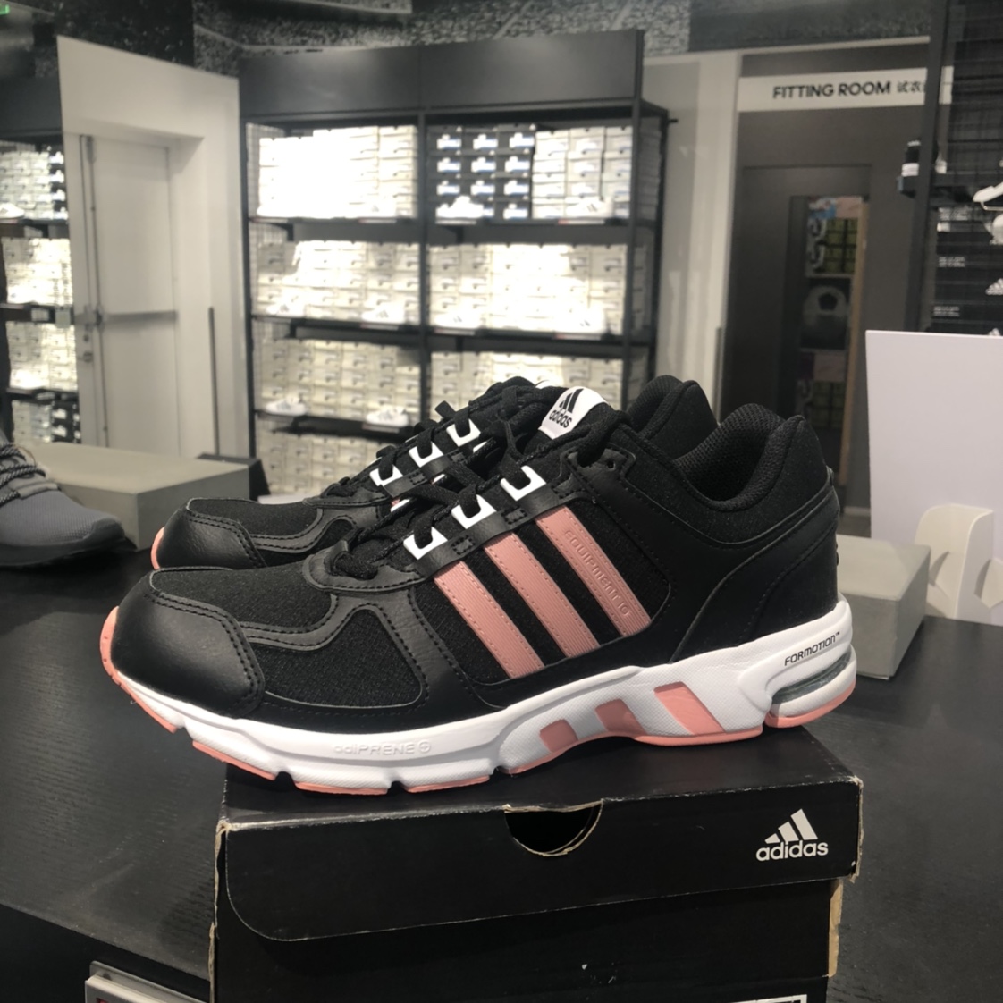 Adidas/阿迪达斯 男女缓震防滑跑步鞋舒适休闲耐磨跑步鞋FW9997 运动鞋new 跑步鞋 原图主图