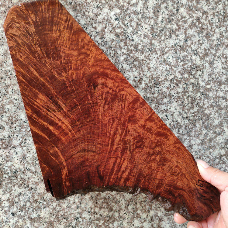 巴里黄檀花枝红木小料随形料板料手把件水波花纹料像海南黄花梨木