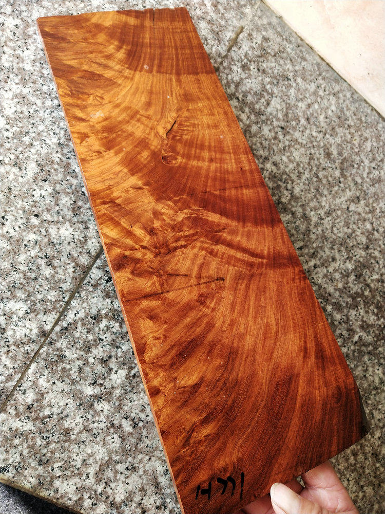 大果紫檀缅甸花梨红木小料板料diy641牌子镇尺变异水波花纹料