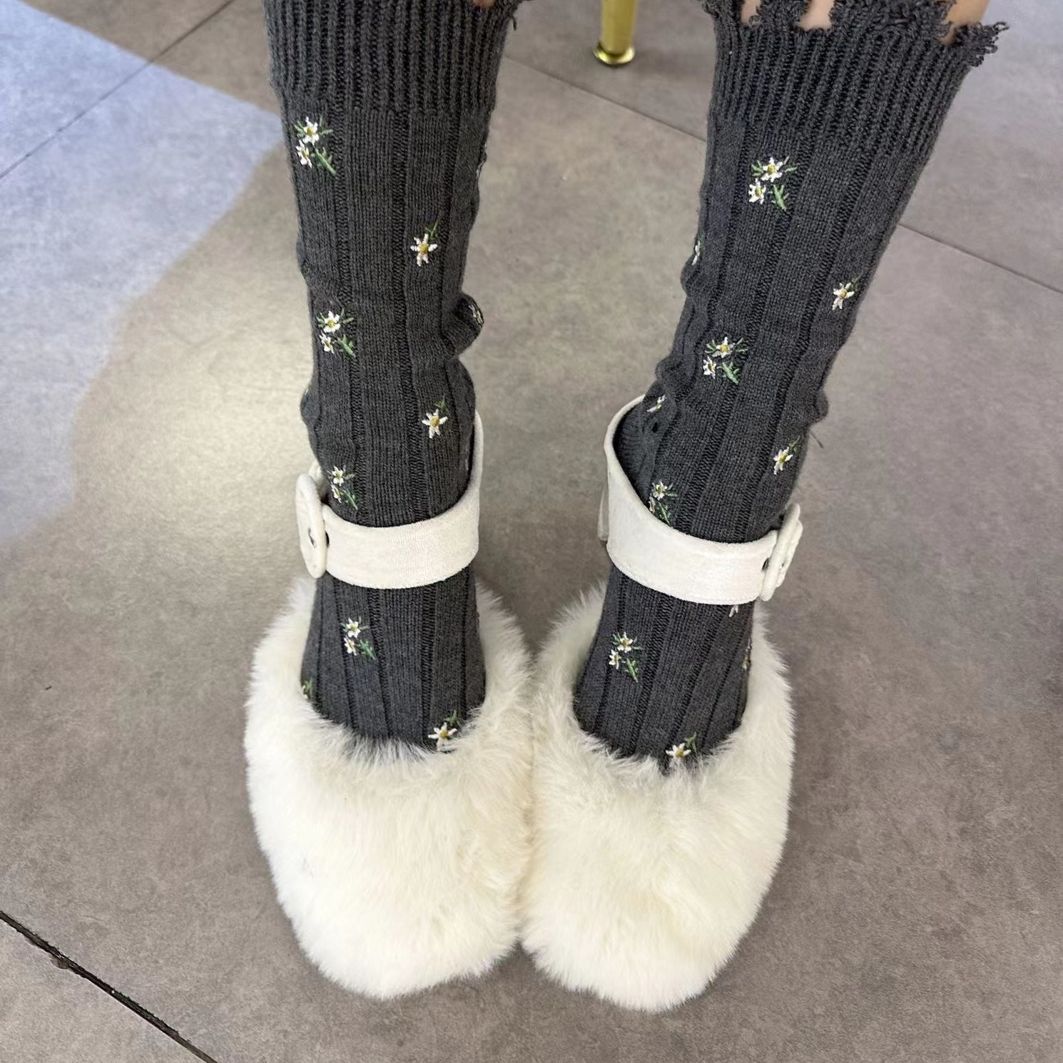 风破边小花袜潮牌中筒袜女