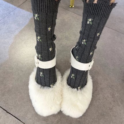 花一【刺绣版】22ss高级百搭甜酷风破边小花袜潮牌中筒袜shushuto