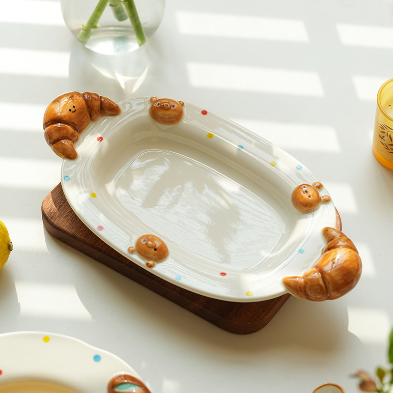 肆月陶瓷可爱浮雕鱼盘蒸鱼盘子