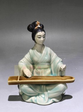 客厅桌面人物摆件抚筝女