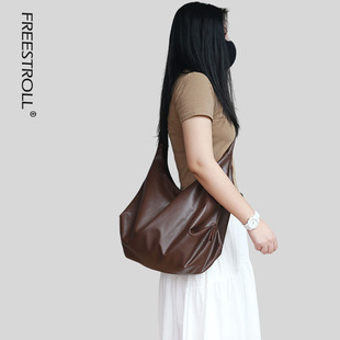 时光漫步原创慵懒风休闲单肩斜挎女大包大容量松弛感瑜伽健身包