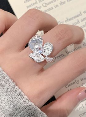 仿珍珠花朵液态戒指女时尚百搭精致个性气质串珠戒指小众食指戒潮