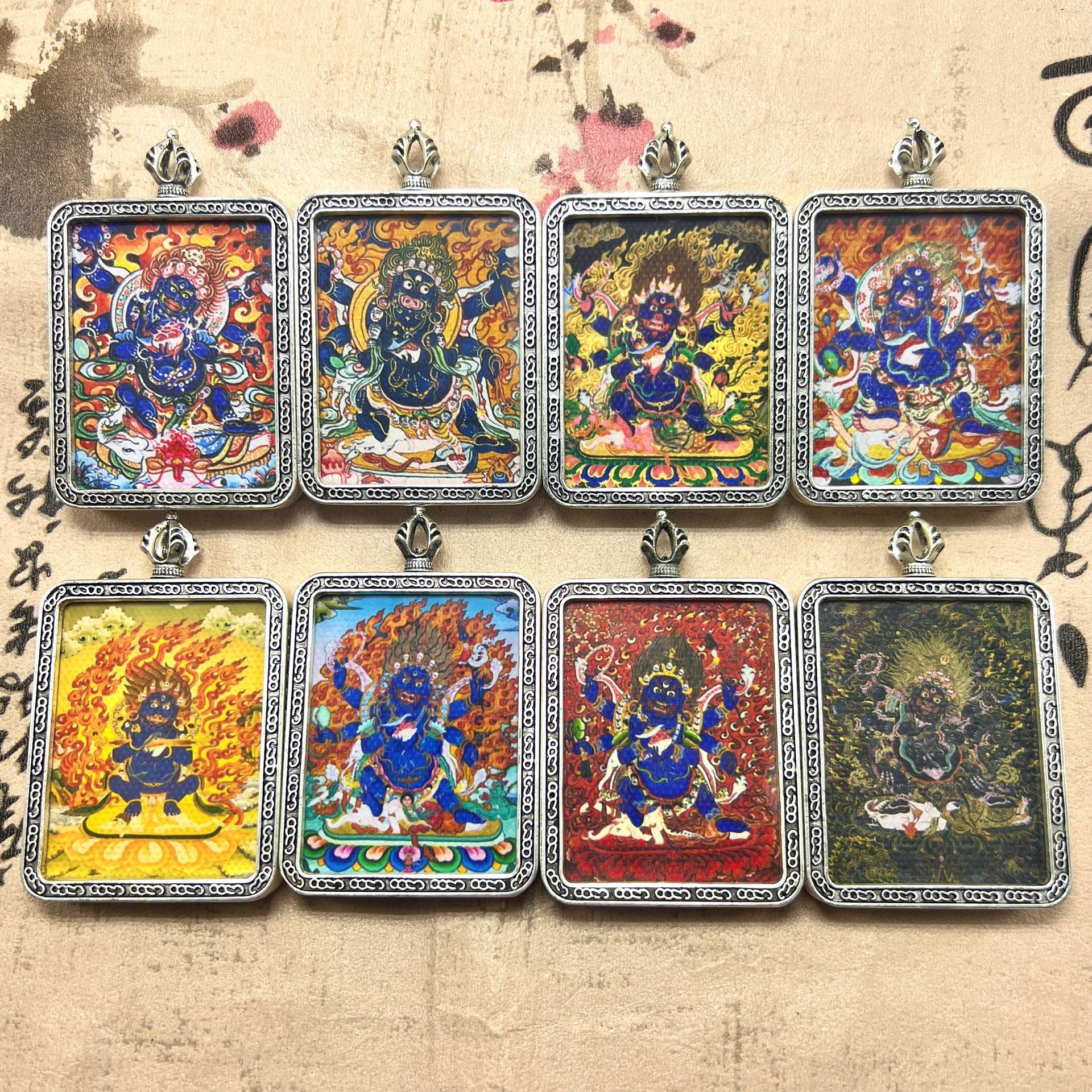 西藏六臂玛哈嘎拉唐卡嘎乌盒大黑天随身小唐卡吊坠佛牌挂件项链男