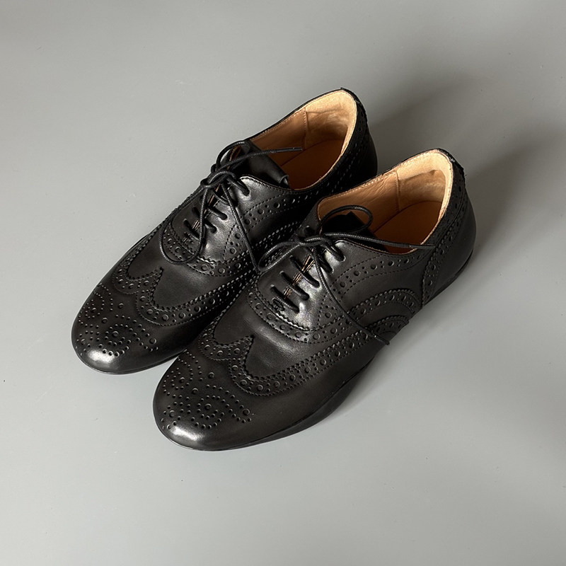 M英伦风小牛皮复古雕花系带布洛克单鞋 透气百搭休闲小皮鞋