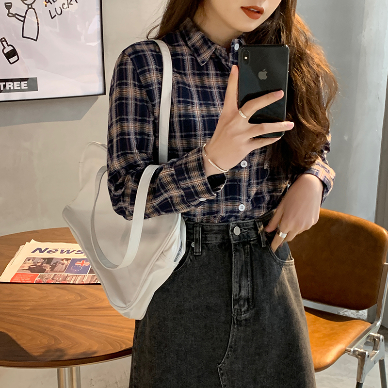 Real shot Korean version new versatile thin polo collar lattice loose long sleeve shirt real price