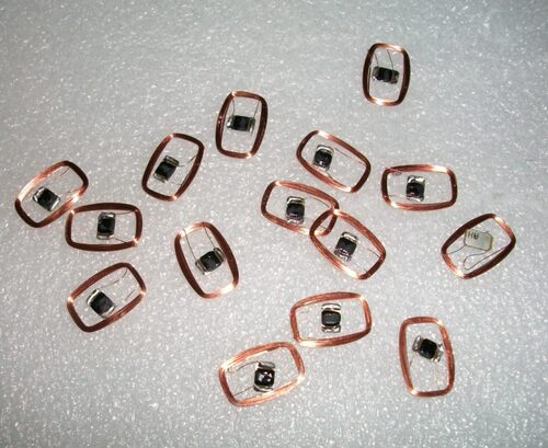 14*9MM RFID智能卡NT215芯片504BIT存储13.56MHZNFC标签芯片线圈