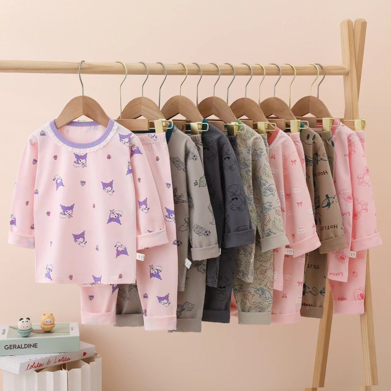 秋冬季新款儿童睡衣套装秋衣秋裤无骨男童女童纯棉a类家居服