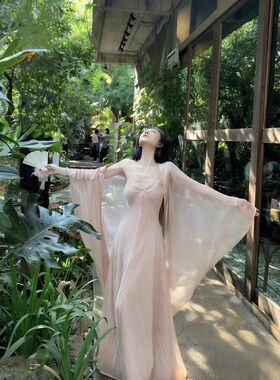 MOSS STUDIO花月夜新中式麻感鎏光开衫外套+吊带连衣裙2026年女装