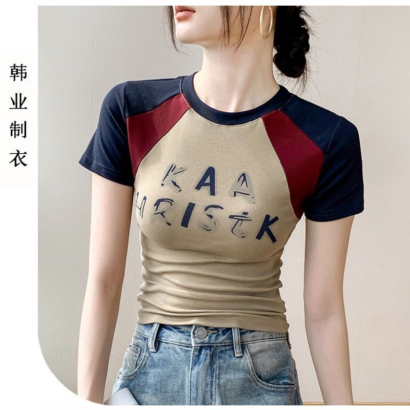 纯棉薄款短袖女插肩别致印花t恤