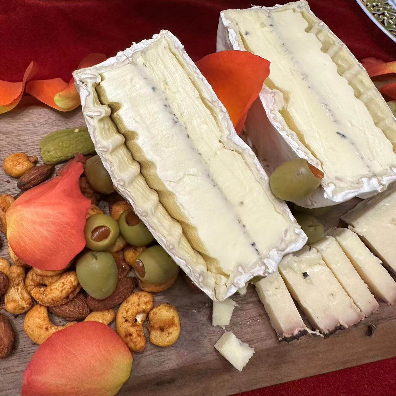 法国原装进口L'ortolan truffe 135g奥托兰软质松露夹心奶油奶酪