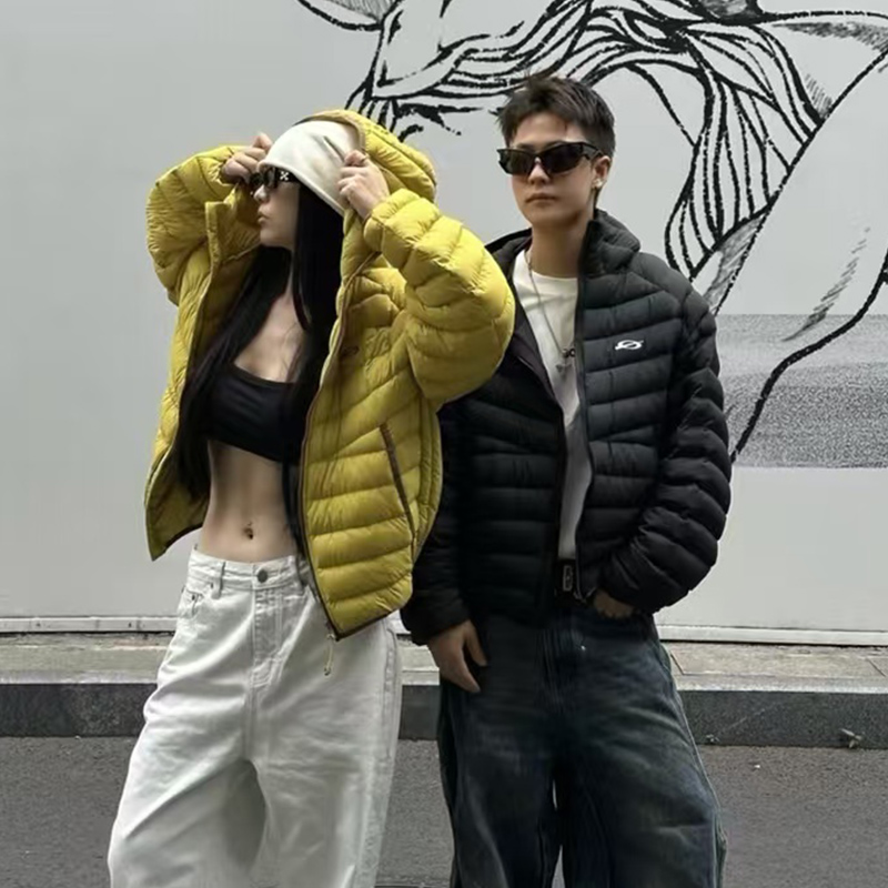 潮牌轻薄羽绒服男女冬季美式复古高级感情侣保暖连帽90白鸭绒外套