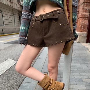 HOLDER 2025早秋新款 美式辣妹百搭宽松柳钉显瘦阔腿休闲短裤女