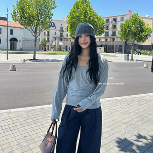 长袖 LIMO 显瘦小衫 2025早秋新款 T恤女 极简百搭纯色深U领收腰修身